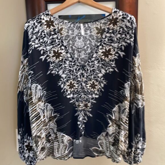 Free People Birds of a Feather Top Small - Picture 4 of 7